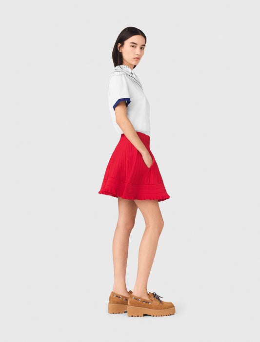 Falda corta de punto compacto