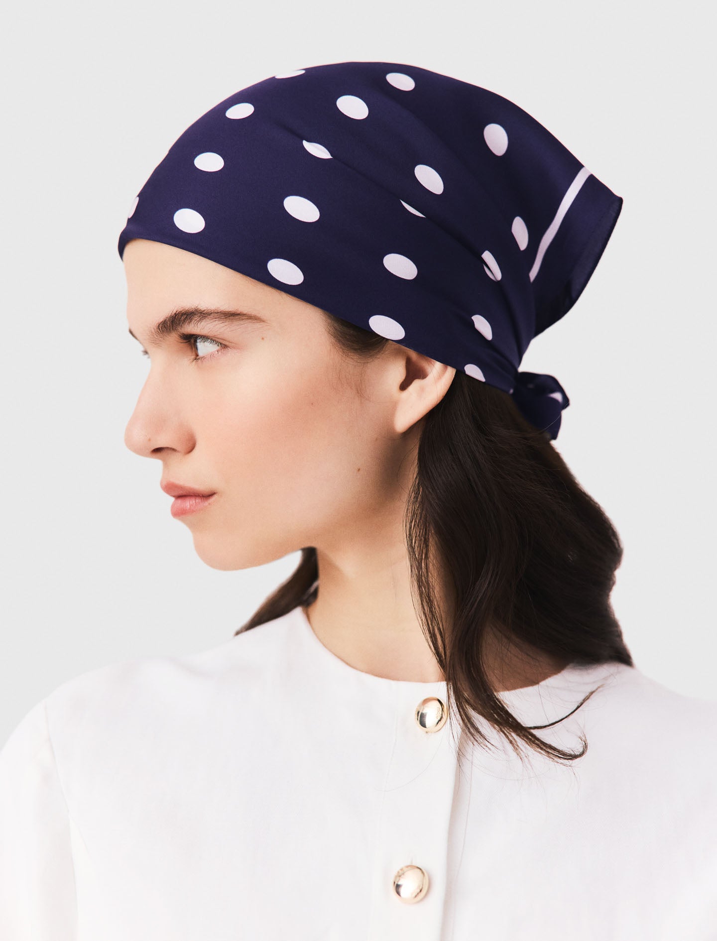 Bandana de seda de lunares
