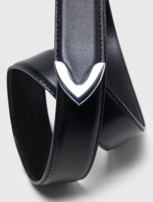 Cinturón de cuero liso