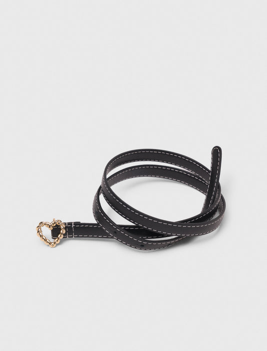 Cinturón fino con corazón