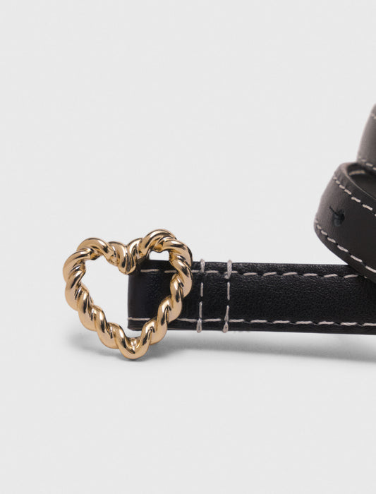 Cinturón fino con corazón