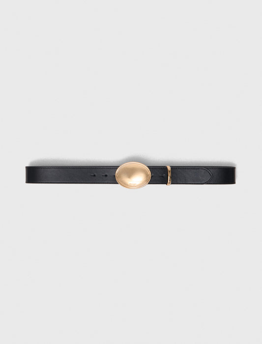 Cinturón de piel con hebilla oval
