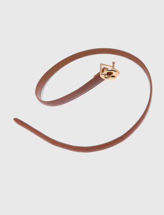 Cinturón fino logo de cuero liso