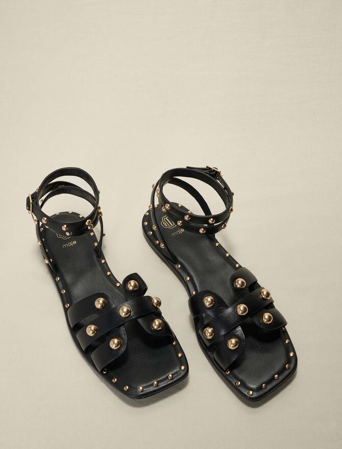 Sandalias de piel con tachuelas