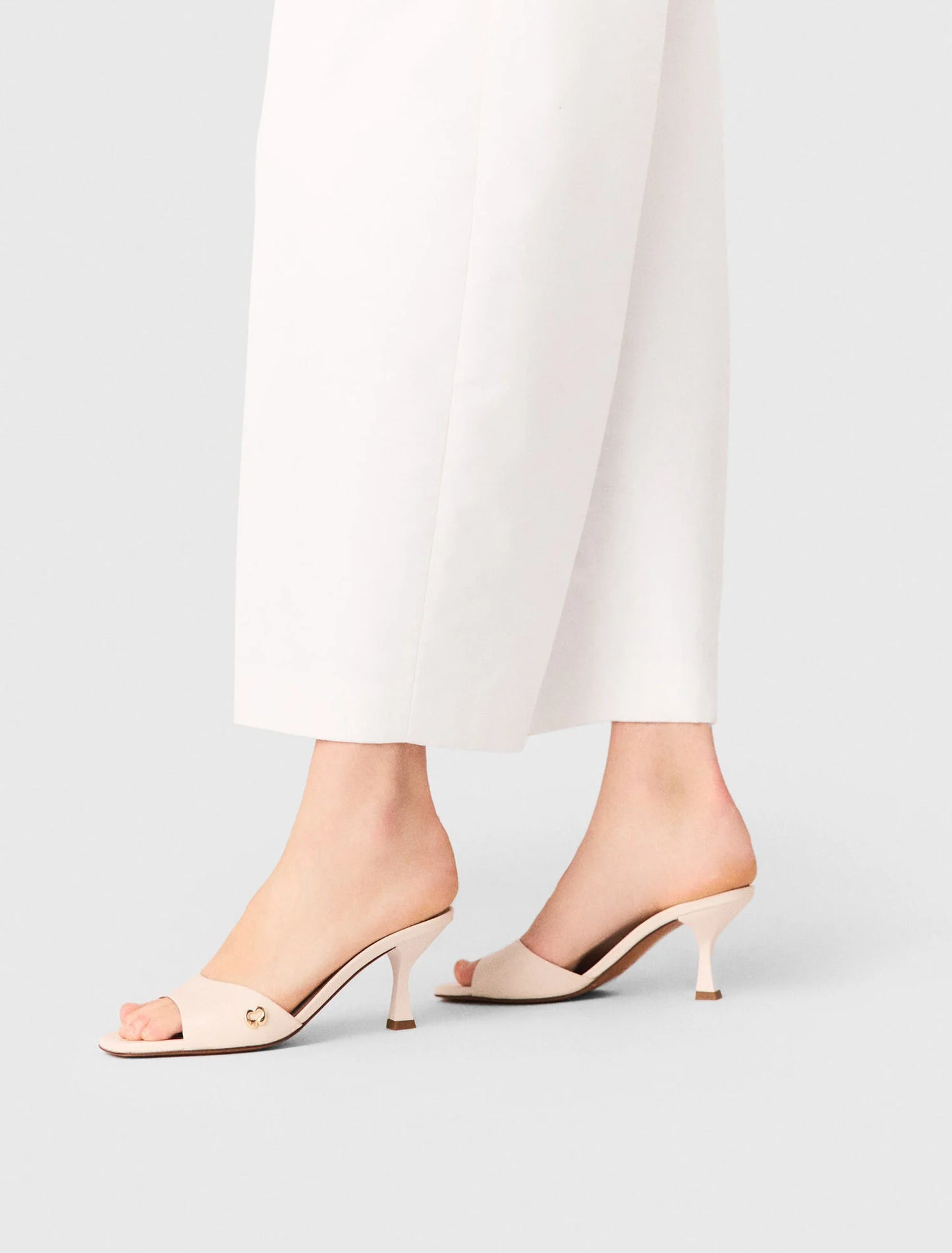 Mules de piel