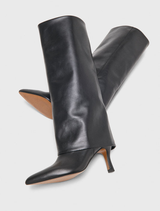 Botas tubulares de tacón de piel