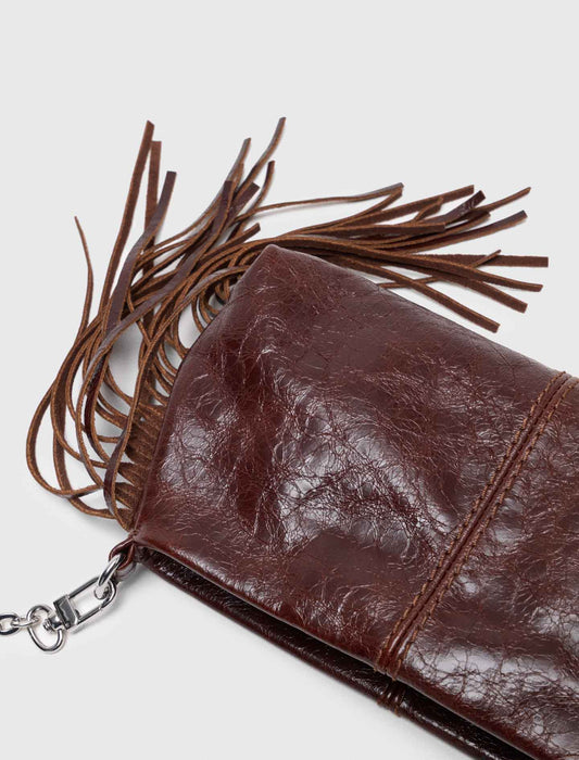 Cartera Miss M pouch cuero barniz