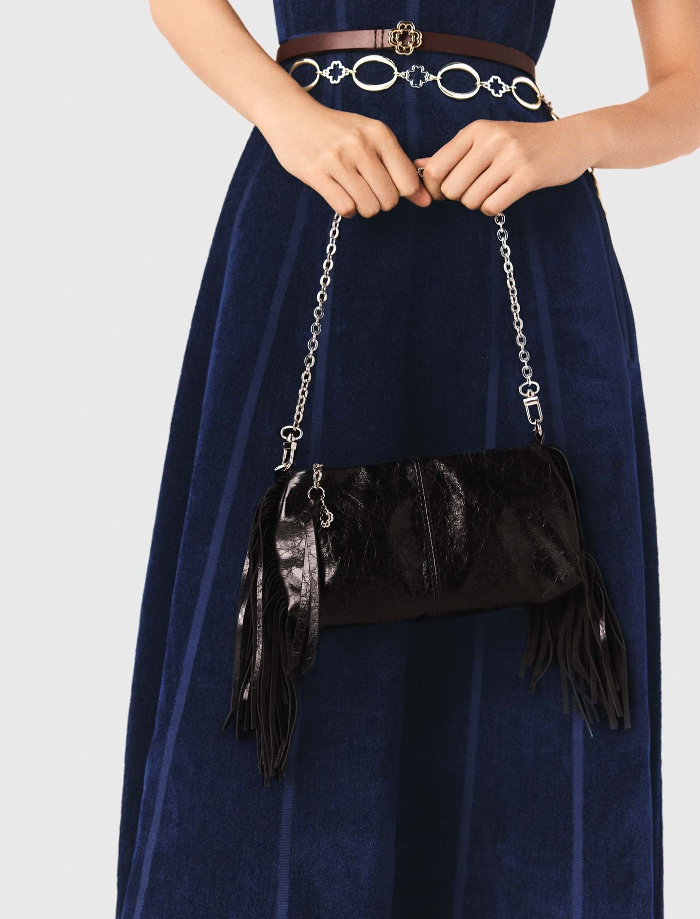 Cartera Miss M pouch cuero barniz