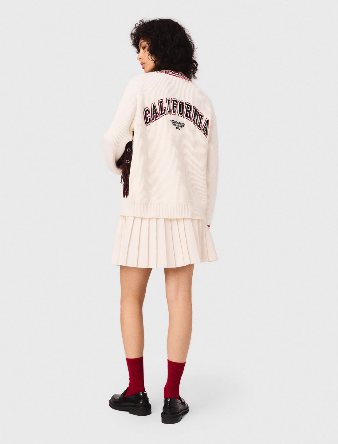 Cárdigan largo bordado