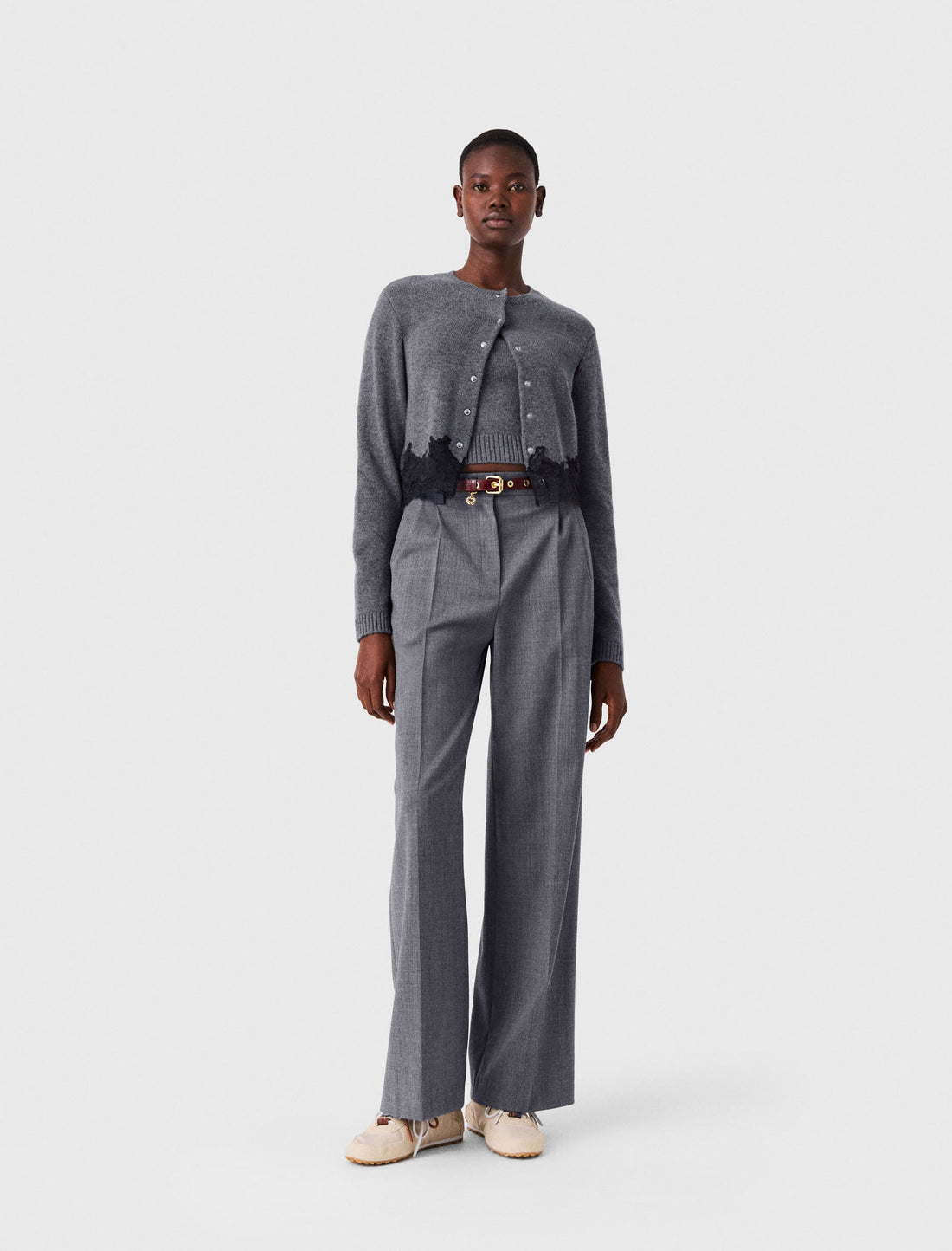Twinset con acabados de encaje
