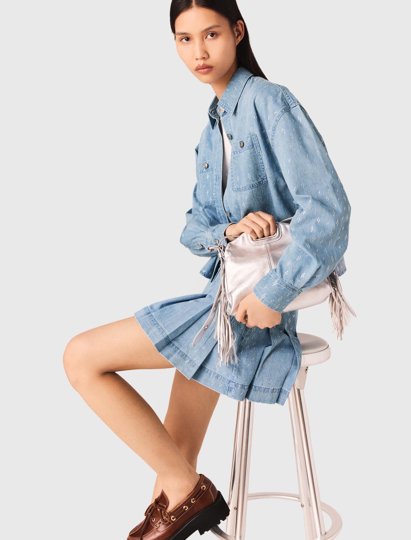 Camisa corta vaquera con strass