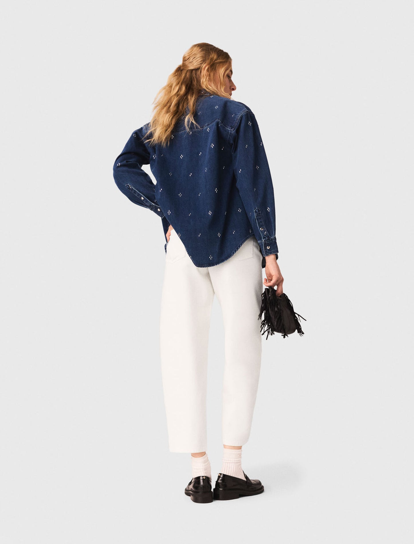 Camisa vaquera con strass