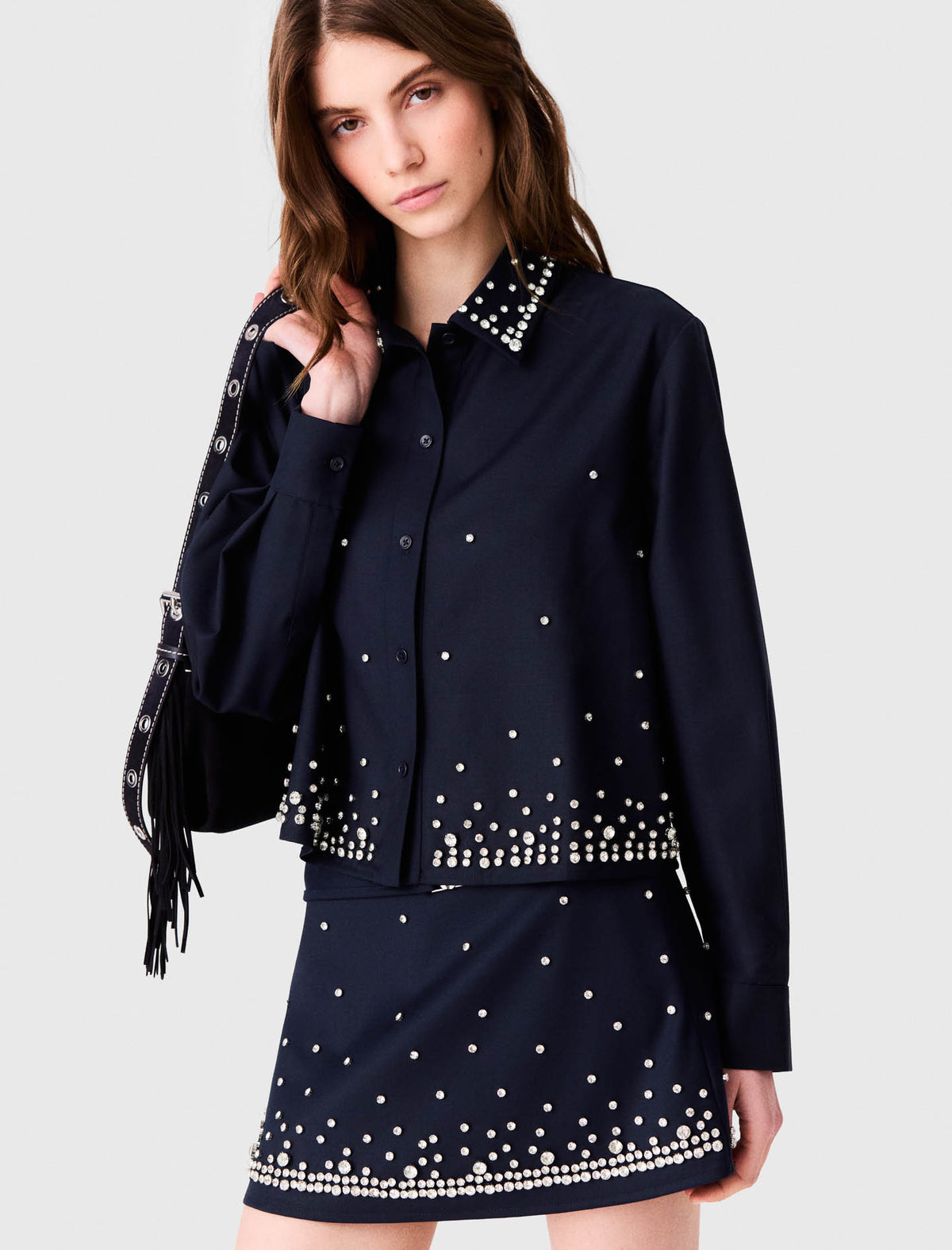 Camisa corta bordada con strass