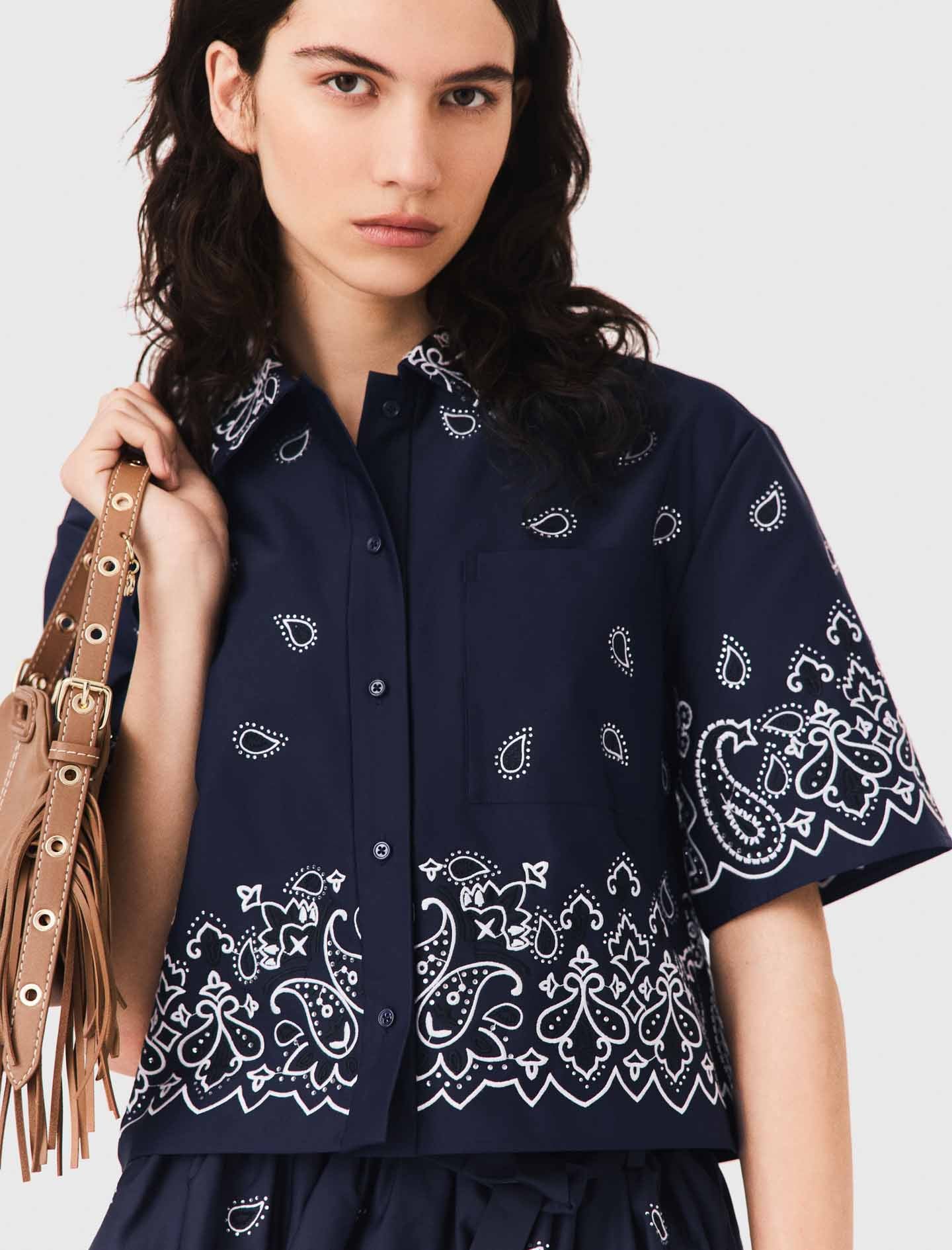 Camisa corta bordada de tafetán