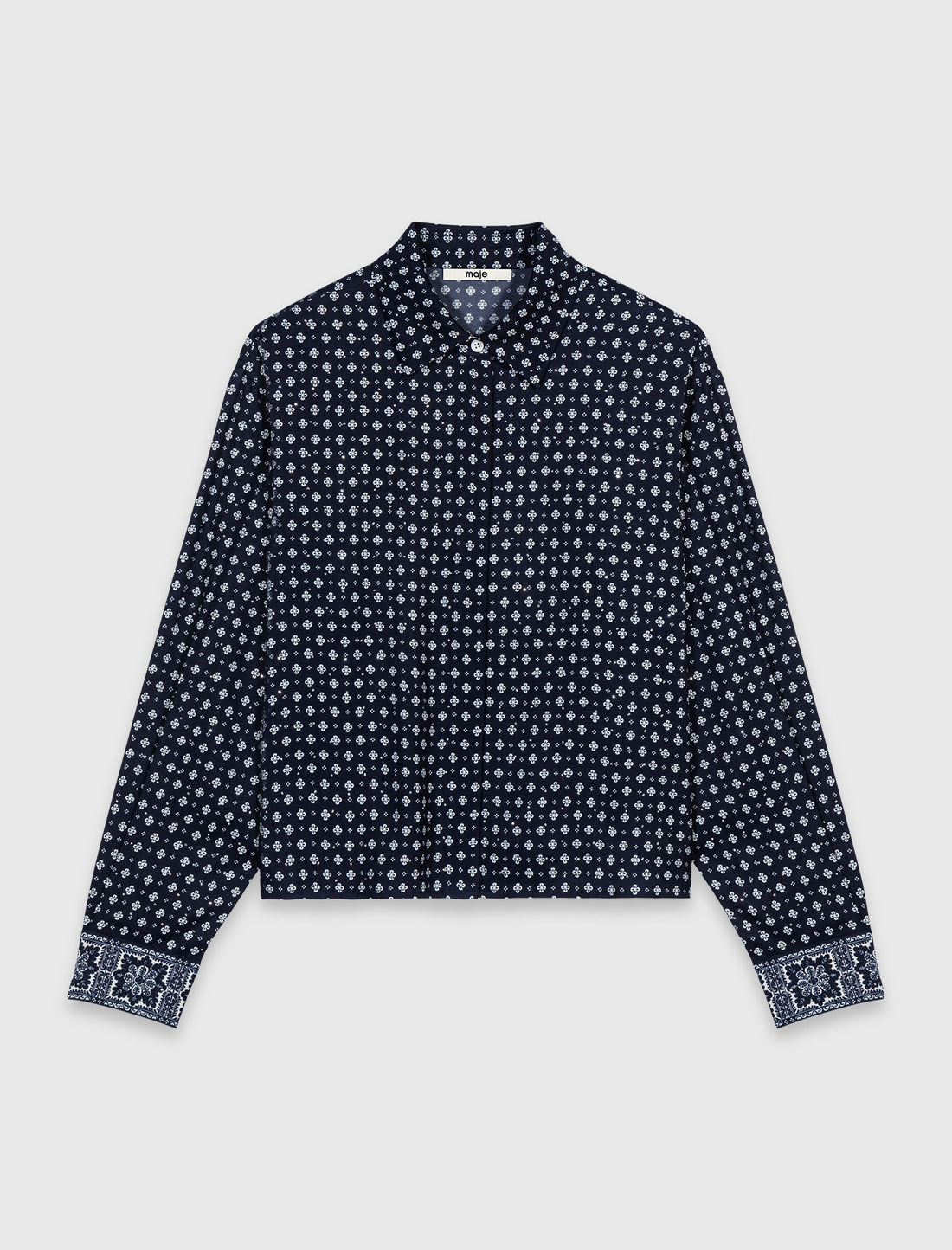 Camisa estampada con pedrería