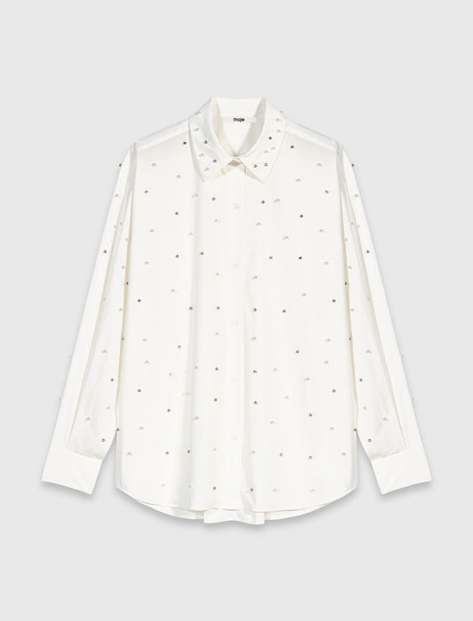 Camisa con pedrería y corbata