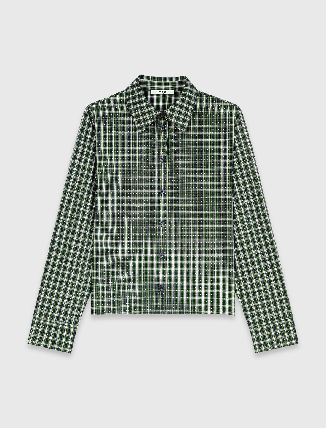Camisa con pedrería y corbata
