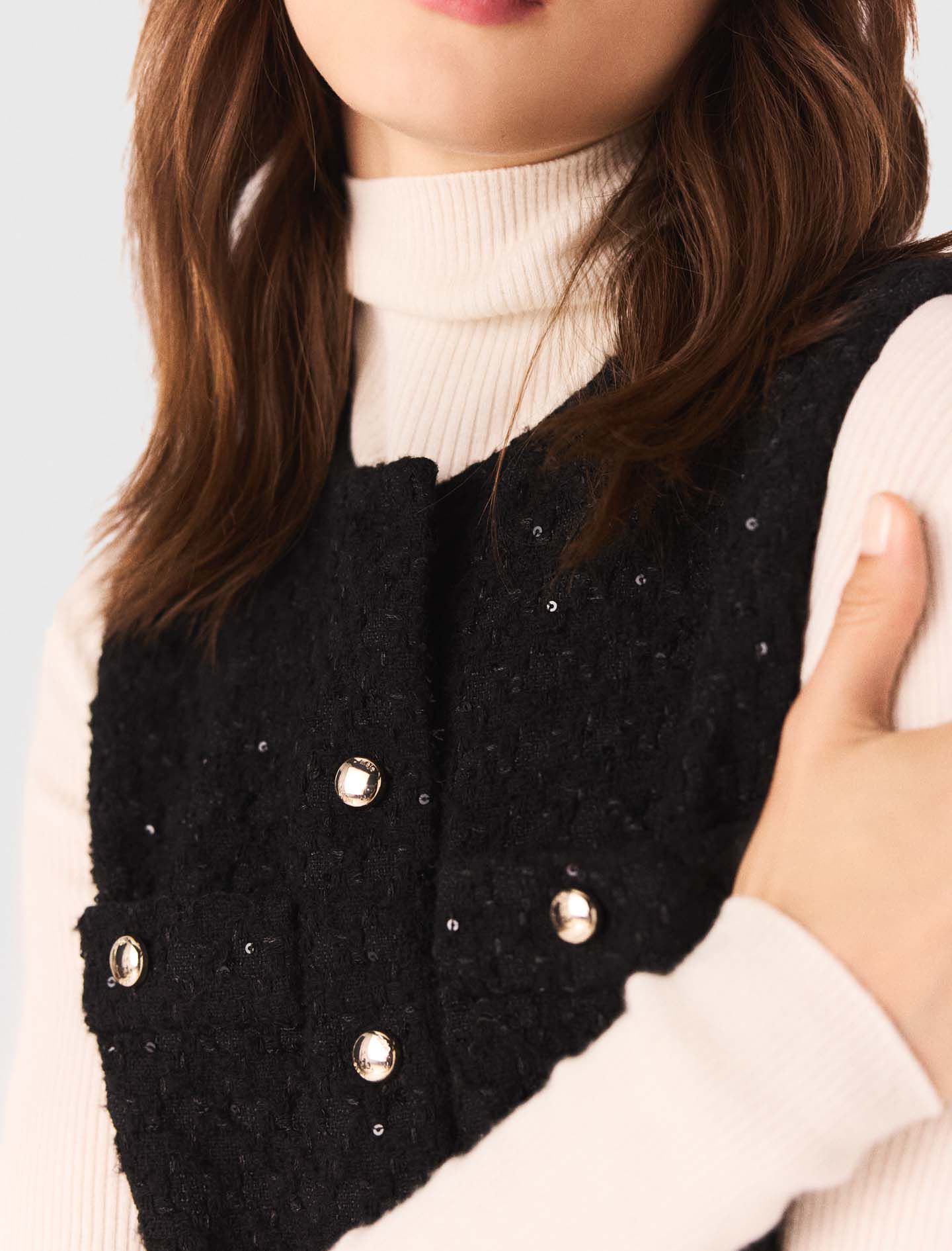 Mono corto de tweed con strass