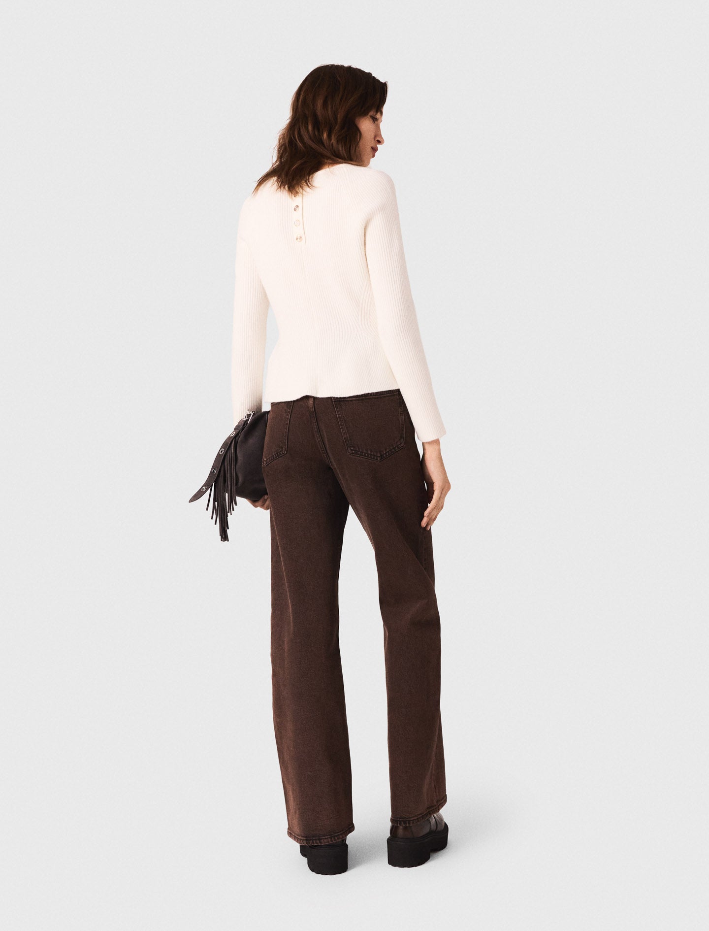 Vaquero bootcut con cadena