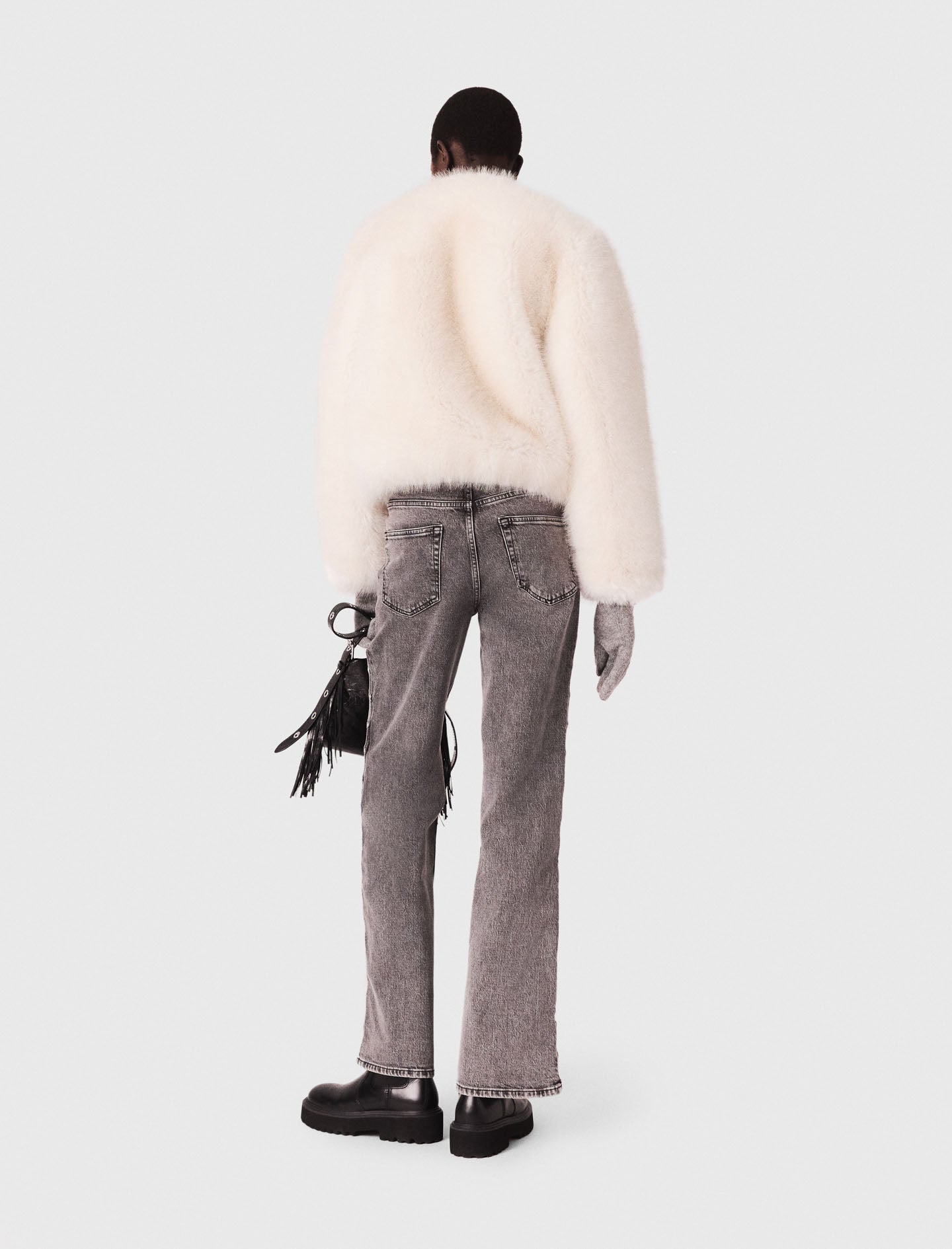 Vaquero ancho con perlas