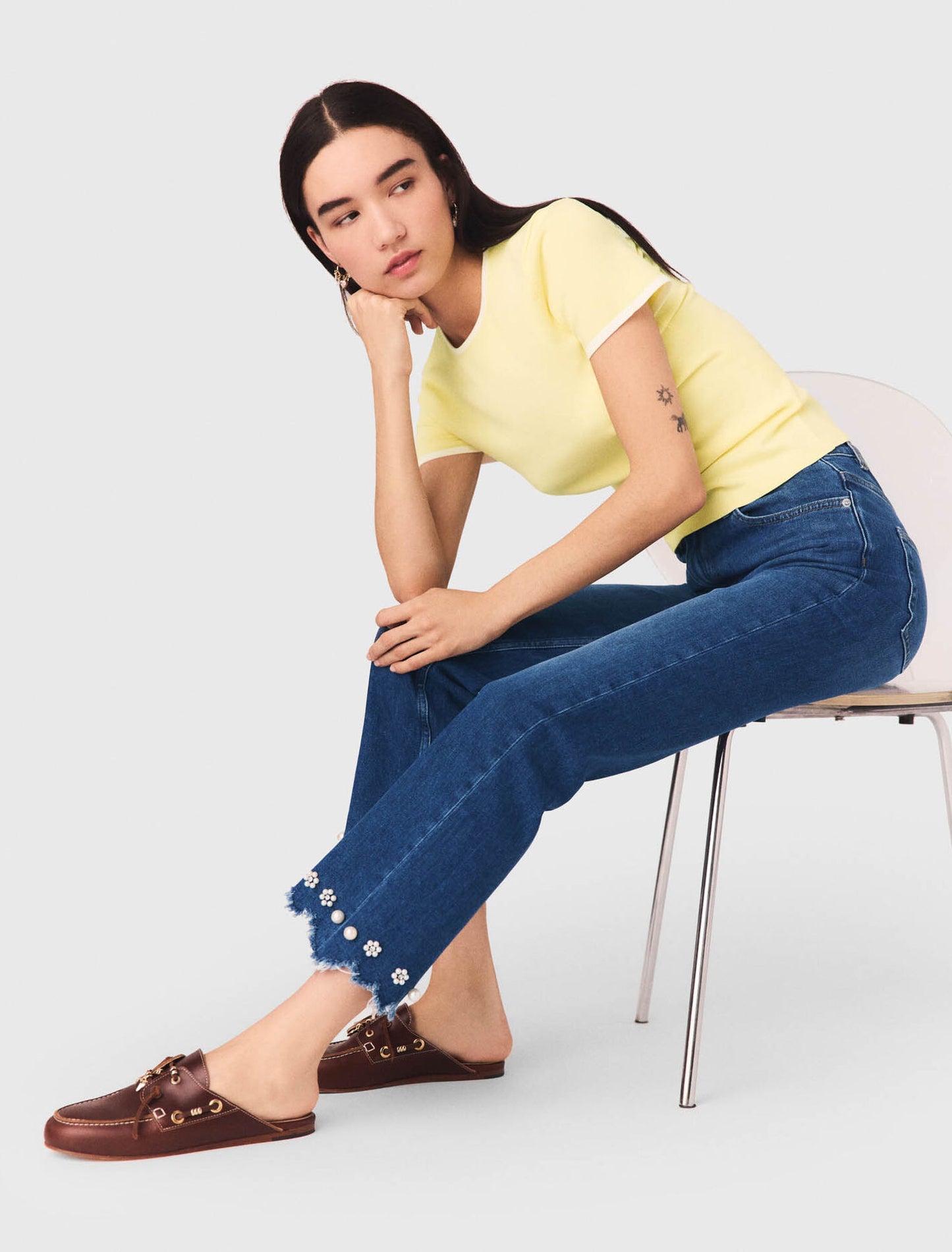 Vaquero bootcut con perlas