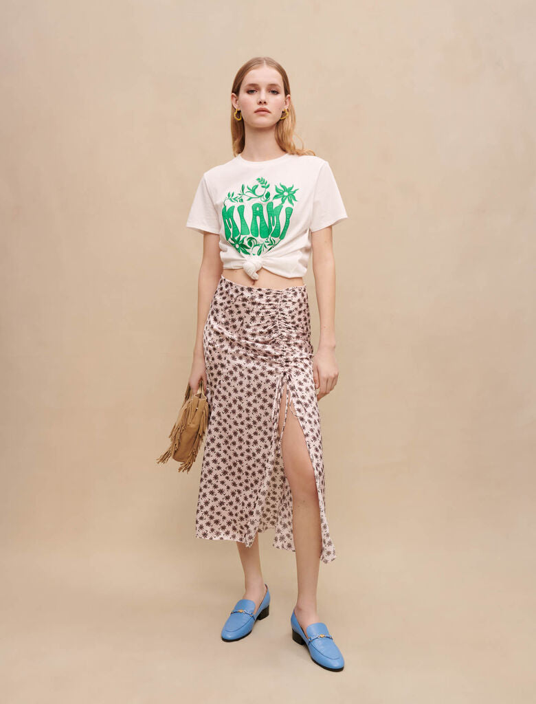 Falda midi abierta