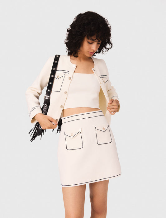 Falda corta de punto pespunteada