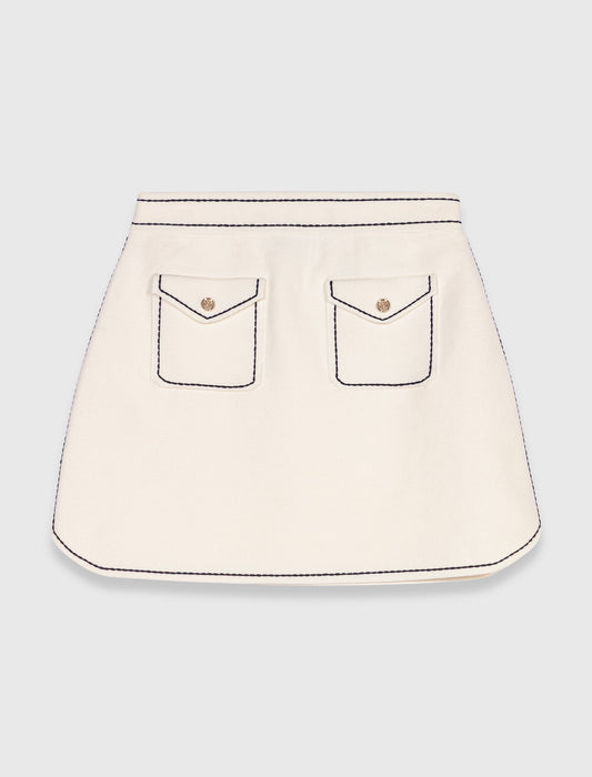 Falda corta de punto pespunteada