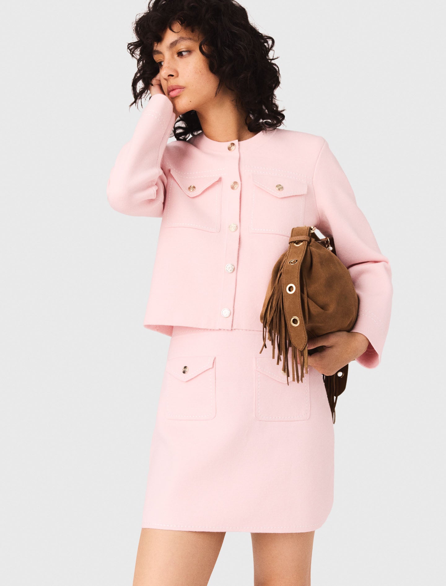 Falda corta de punto pespunteada