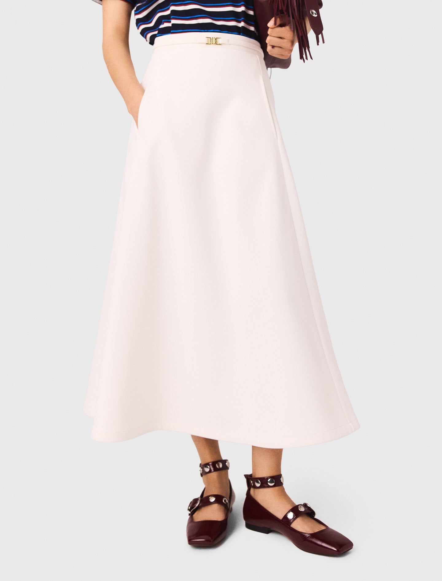 Falda de crepé pesado