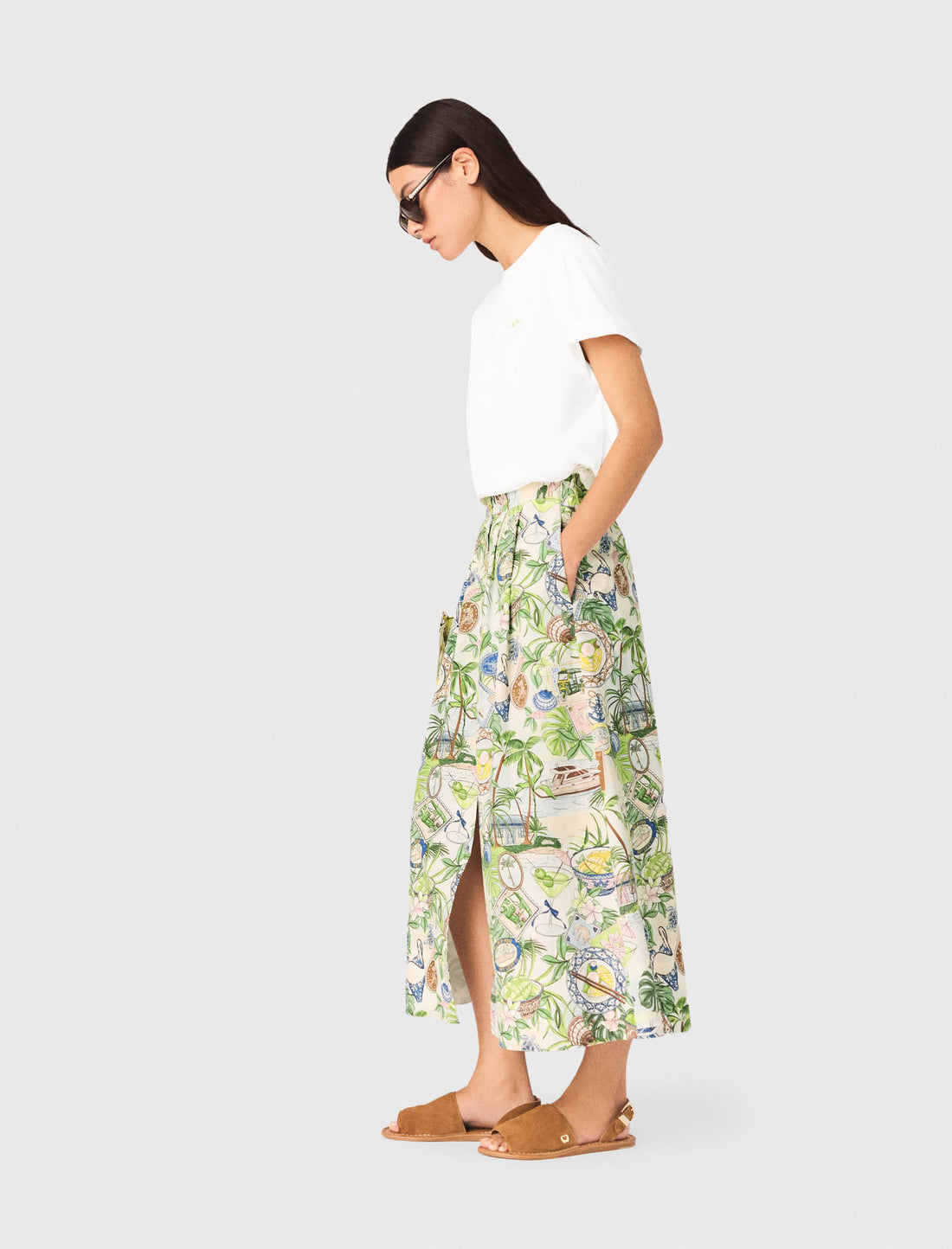Falda larga estampada y short