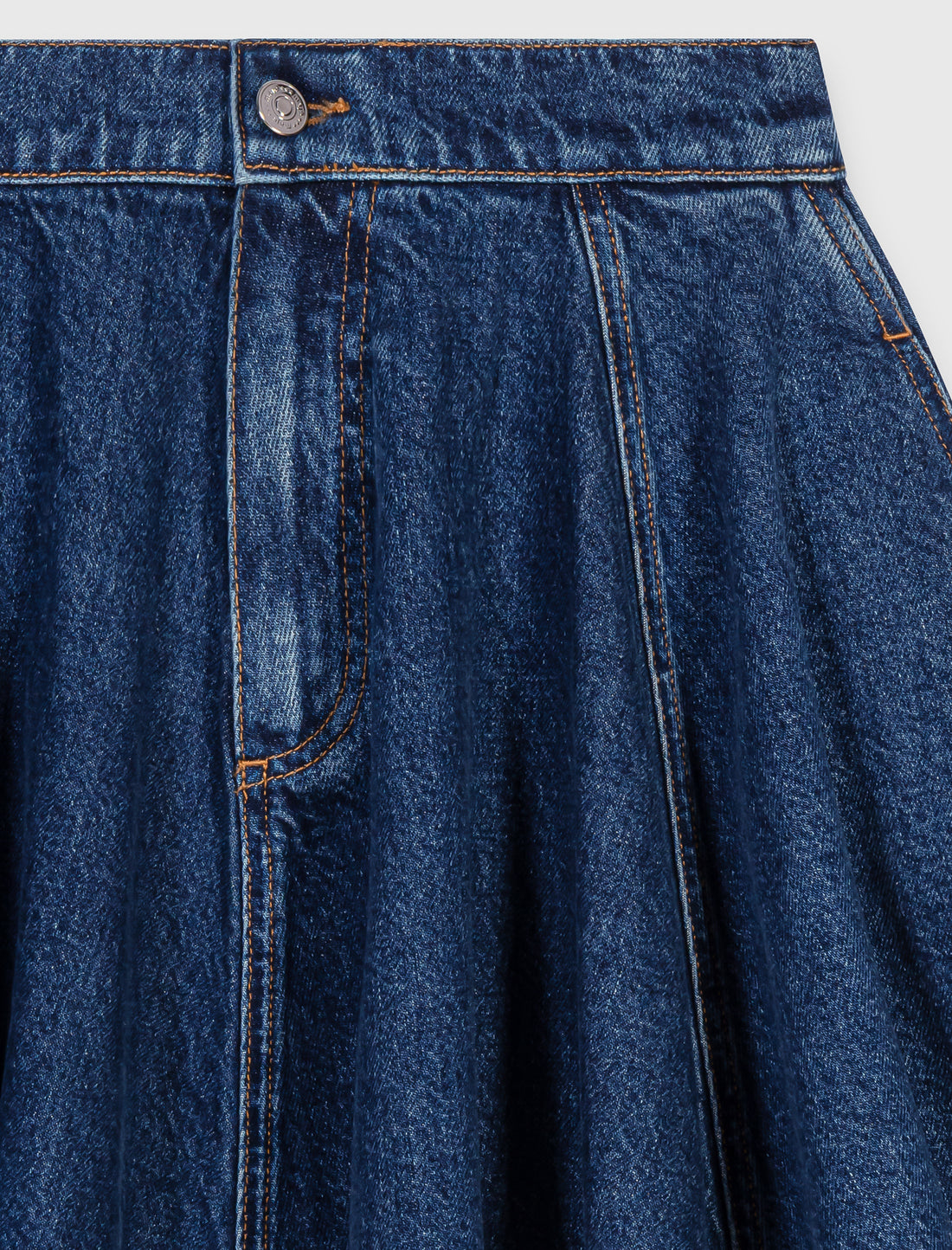 Falda corta evasé en denim