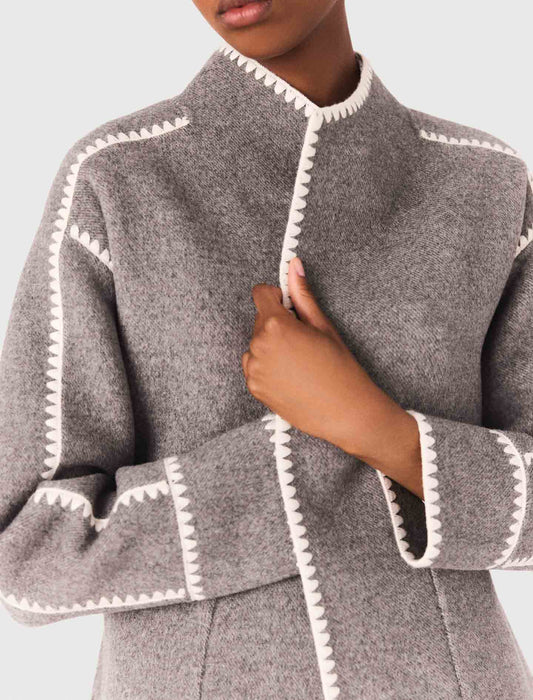 Abrigo corto reversible