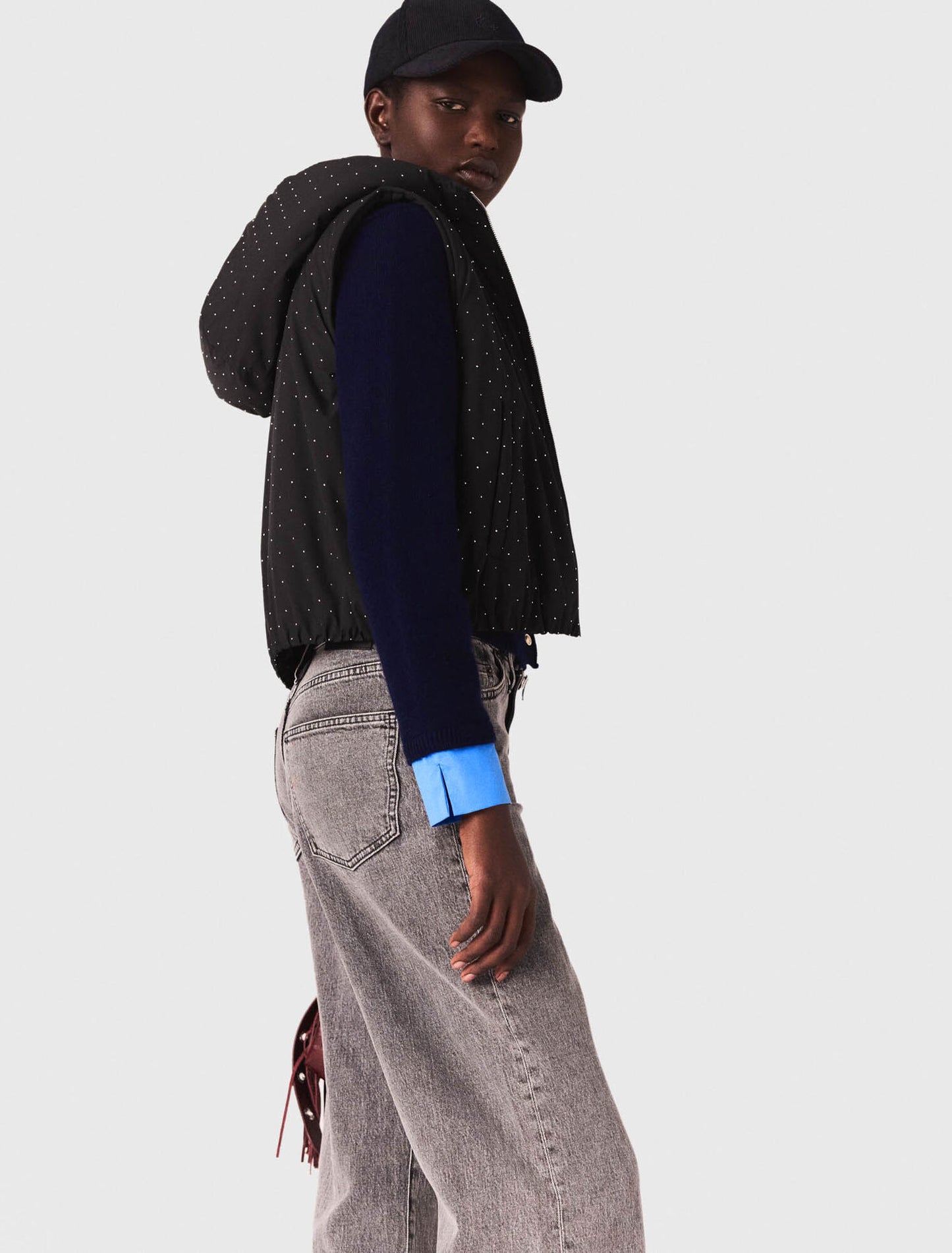 Plumífero sin mangas con strass