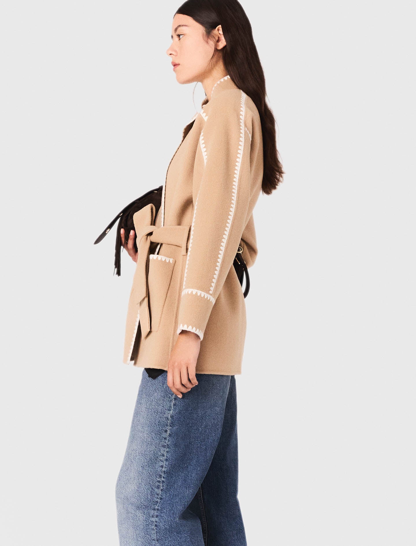 Abrigo corto reversible