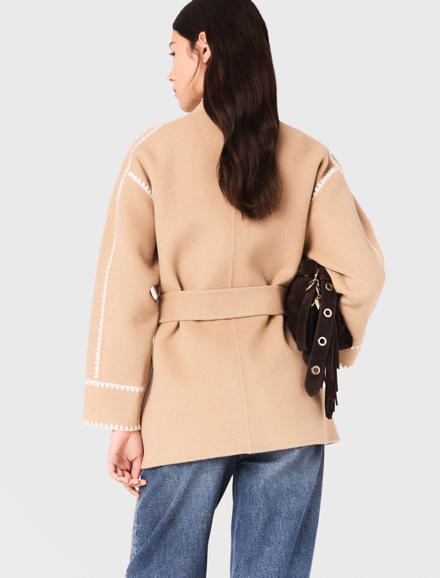 Abrigo corto reversible