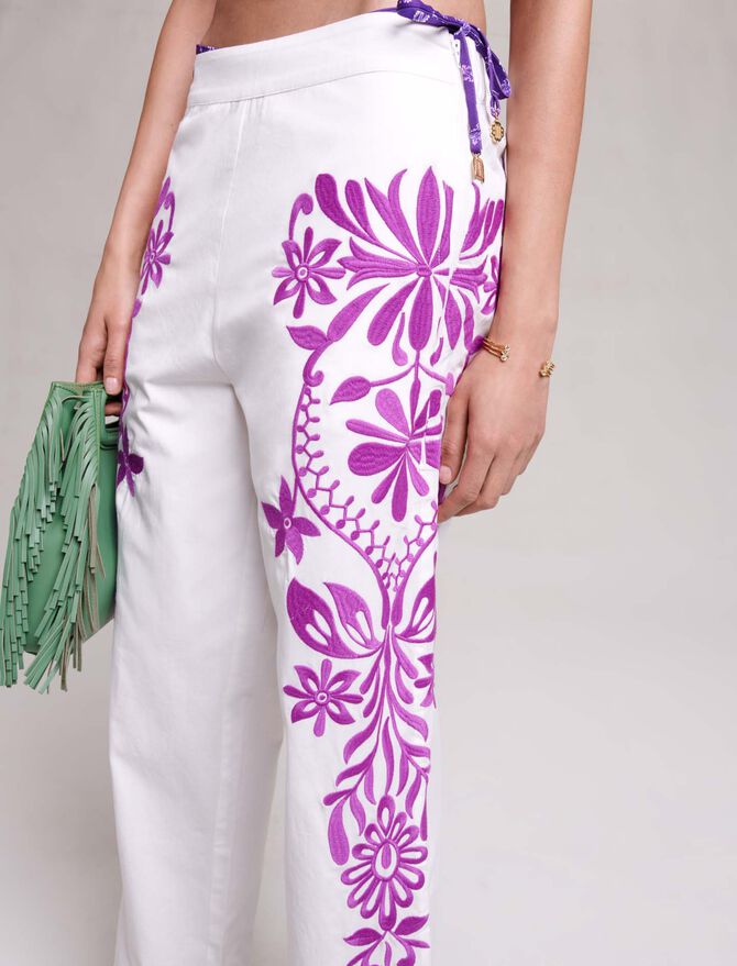 Pantalón ancho bordado