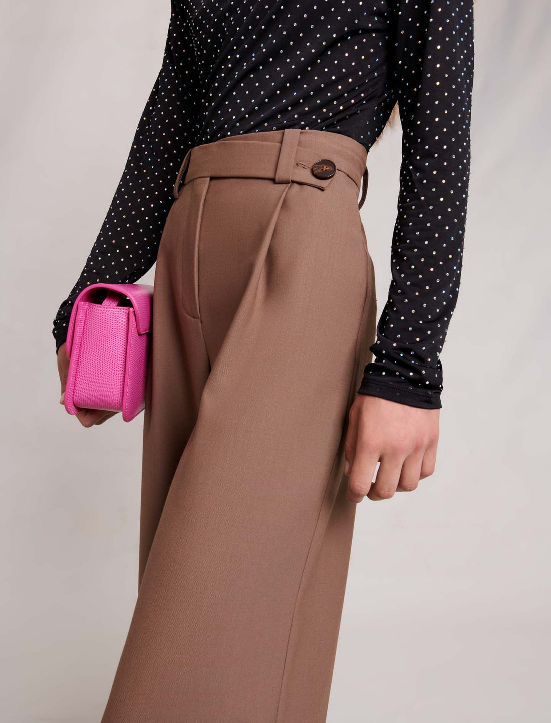 Pantalón ancho