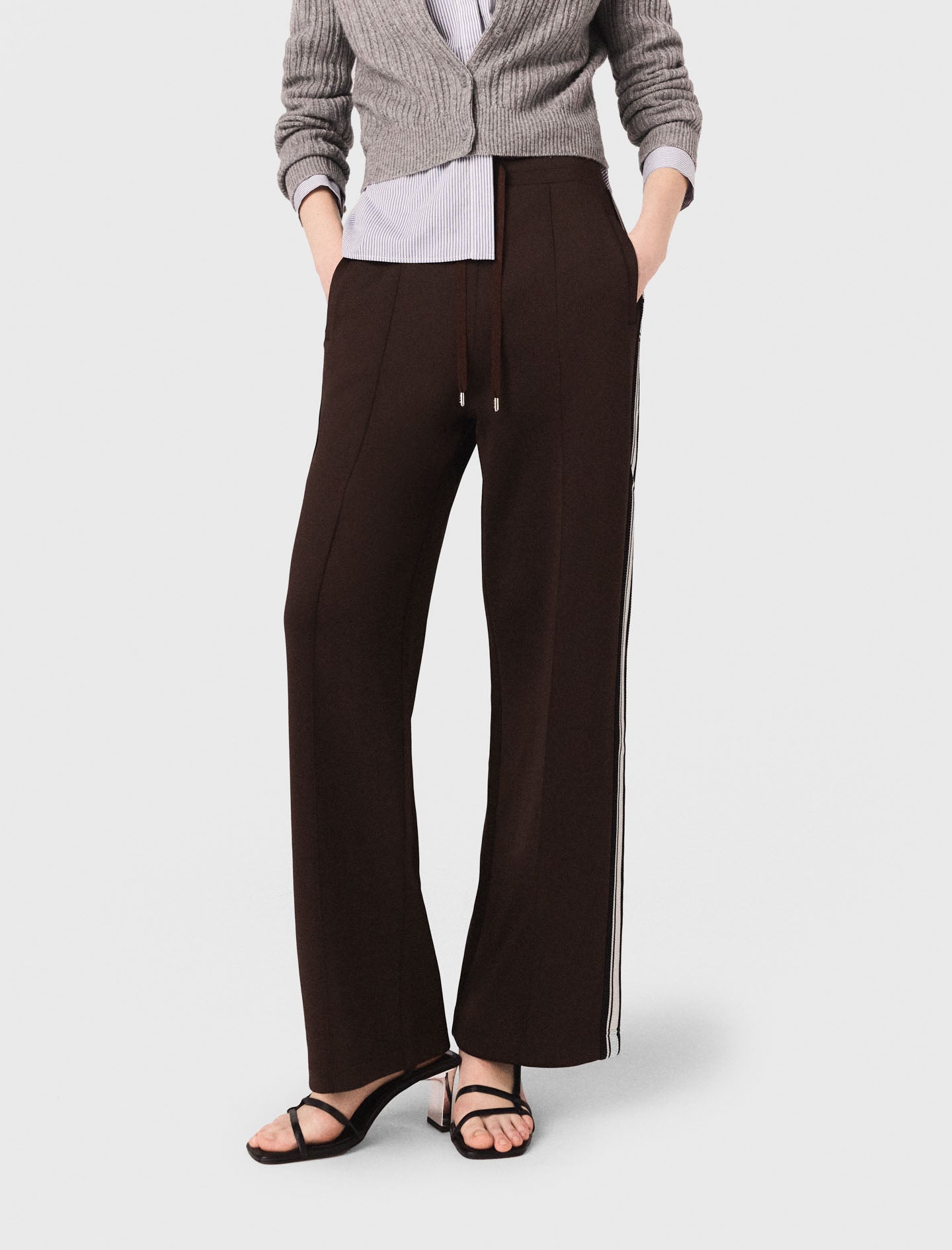 Pantalón con bandas rectas