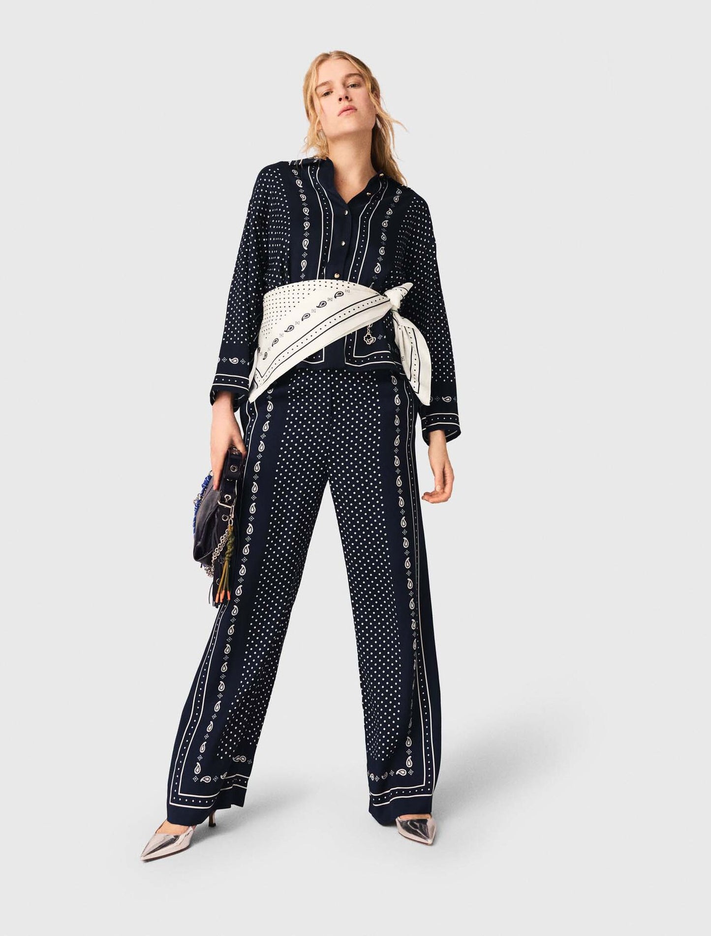 Pantalón fluido estampado