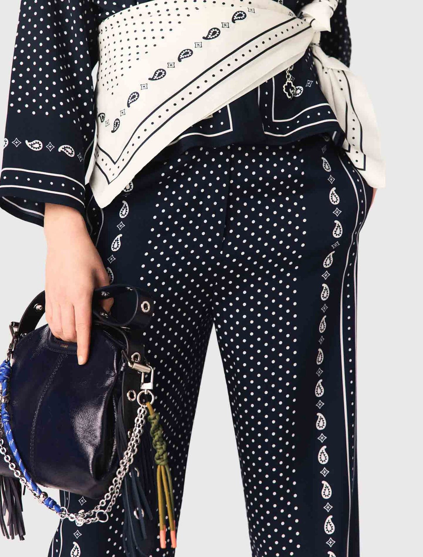 Pantalón fluido estampado