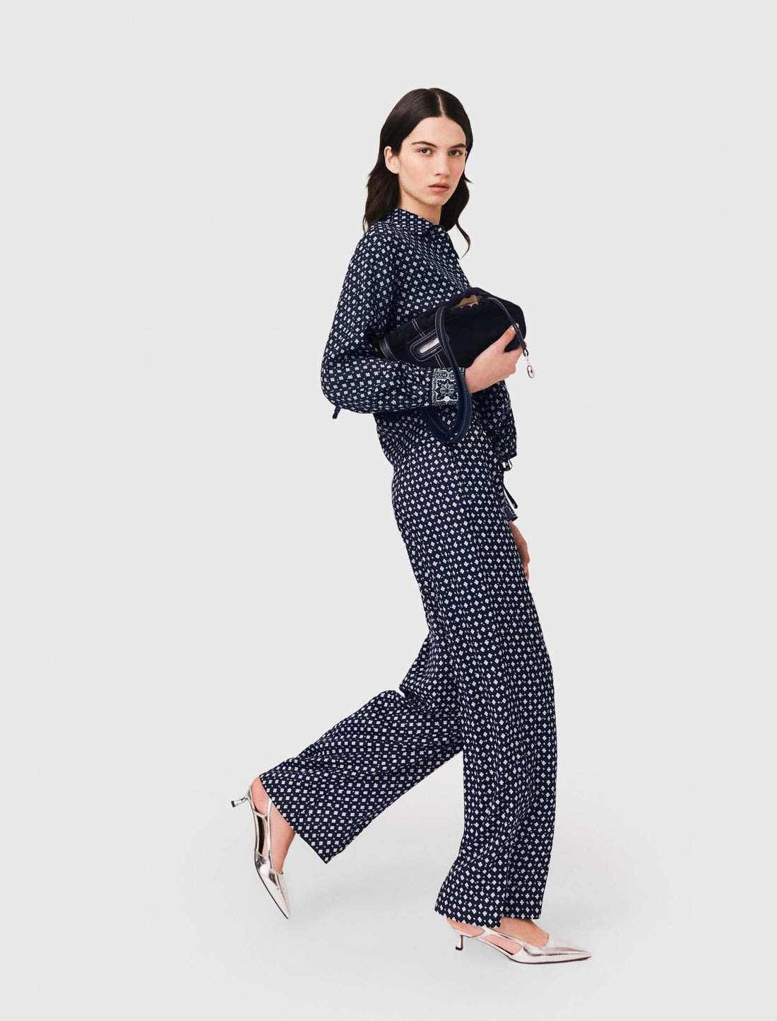 Pantalón estampado con strass
