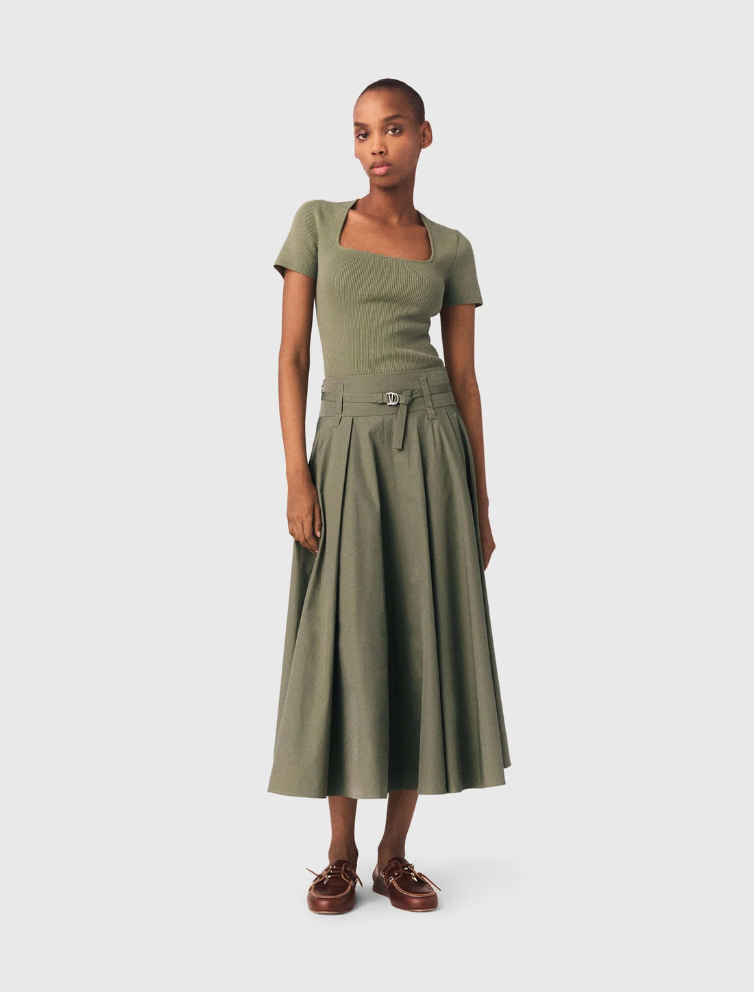 Jersey de canalé escote cuadrado