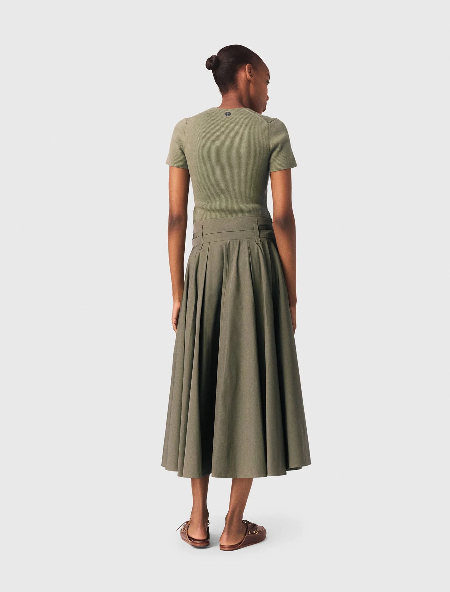 Jersey de canalé escote cuadrado