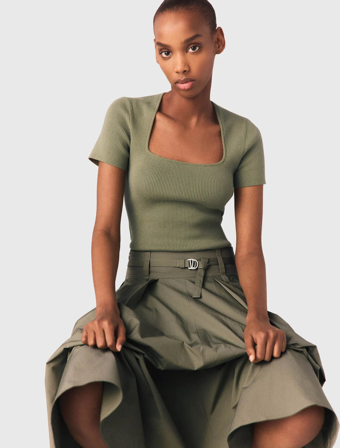 Jersey de canalé escote cuadrado