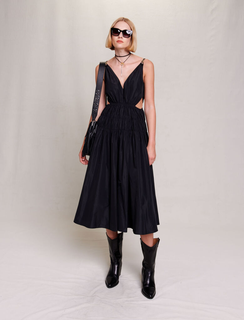 Vestido de tafetán abierto en la cintura