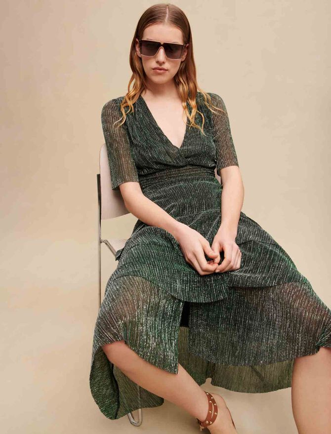 Vestido de fibras metalizadas