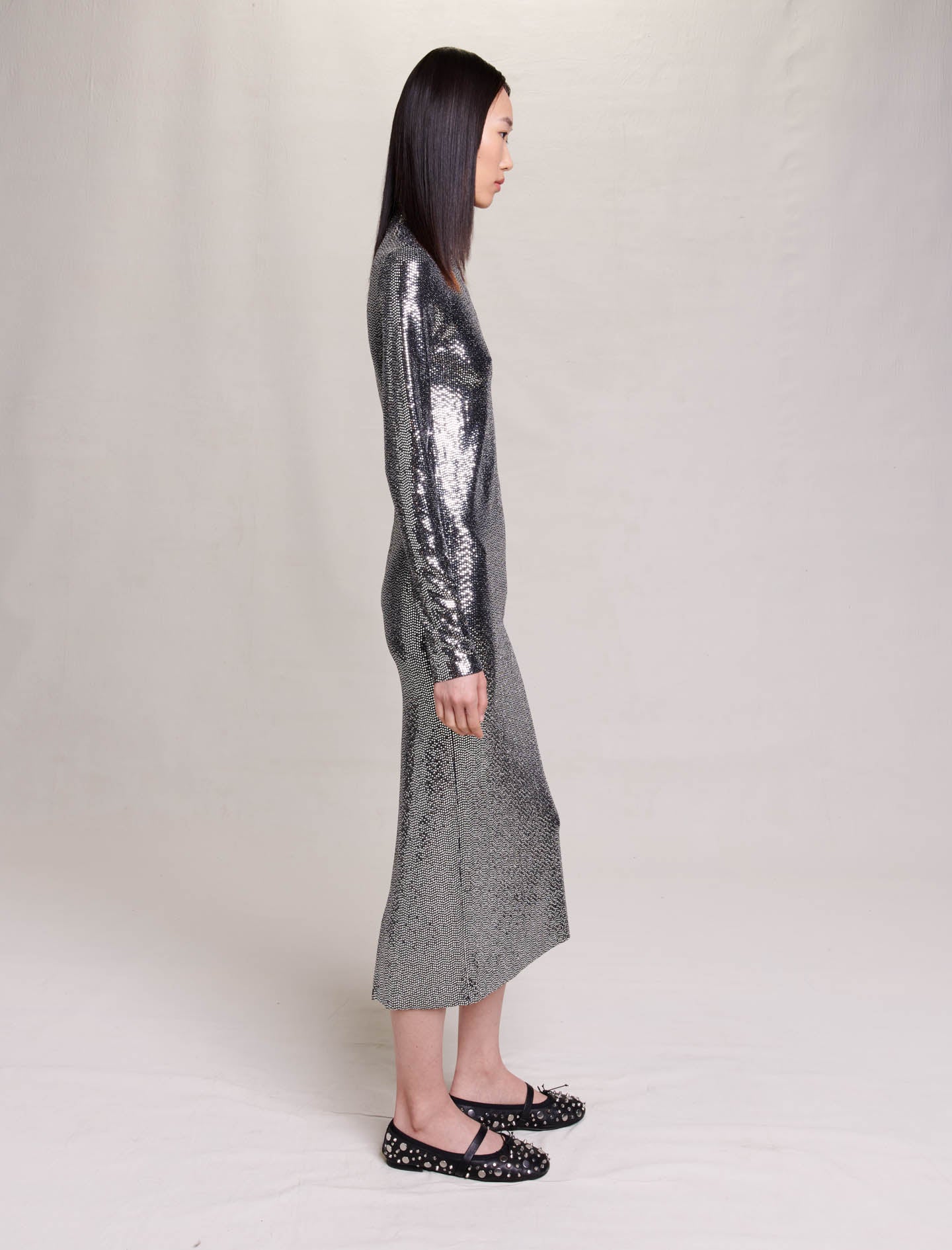 Vestido midi con lentejuelas