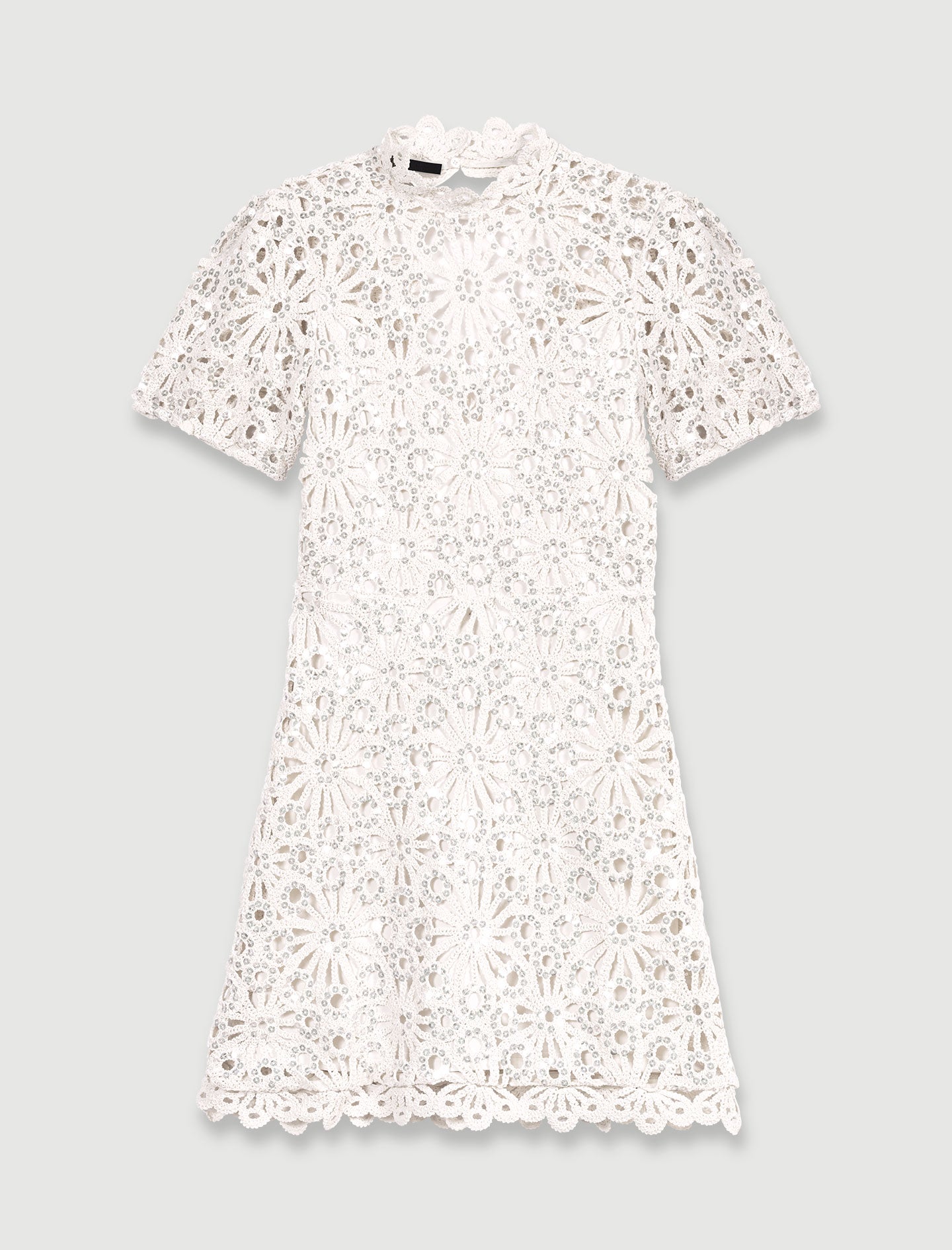 Vestido con espalda descubierta