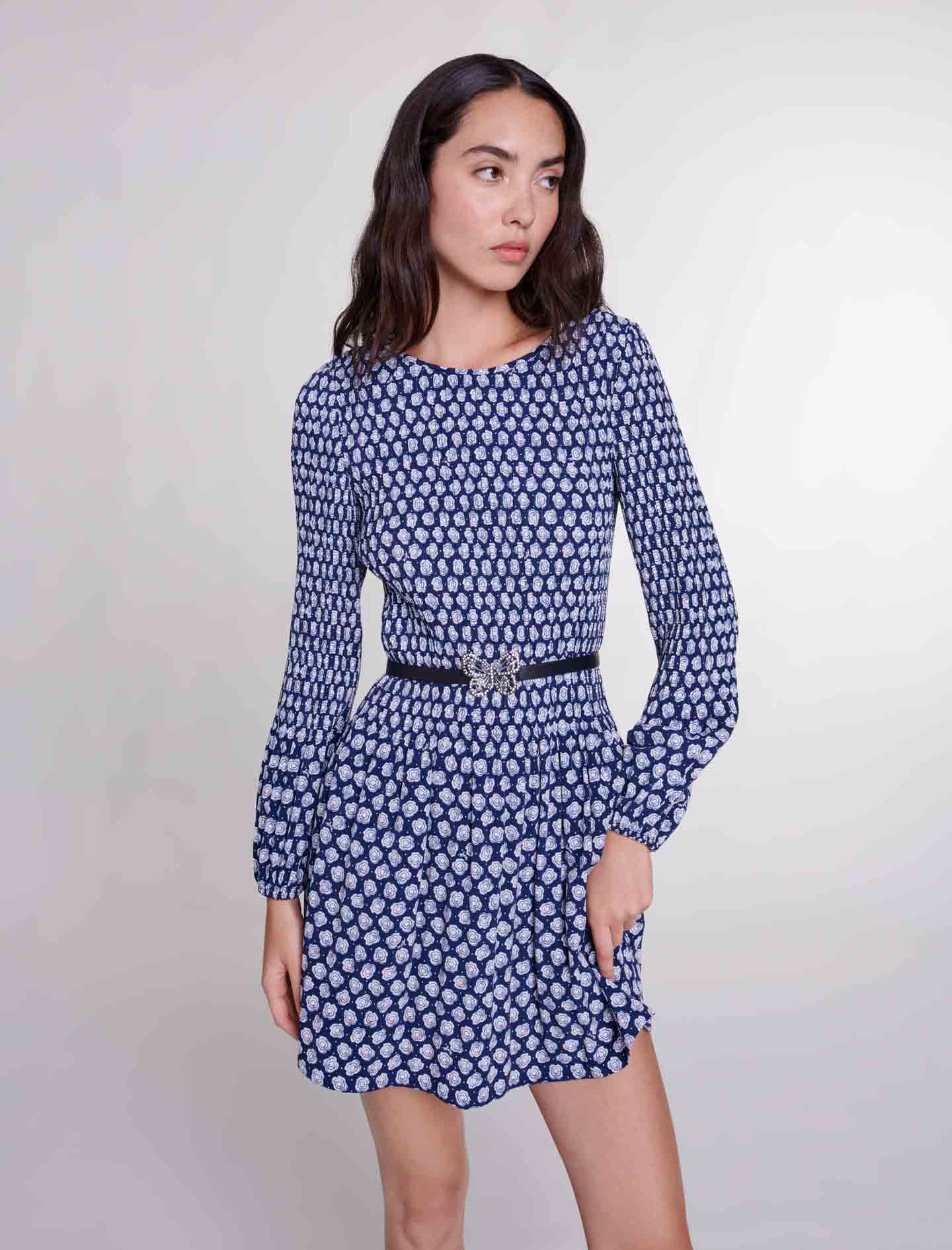 Vestido corto de flores